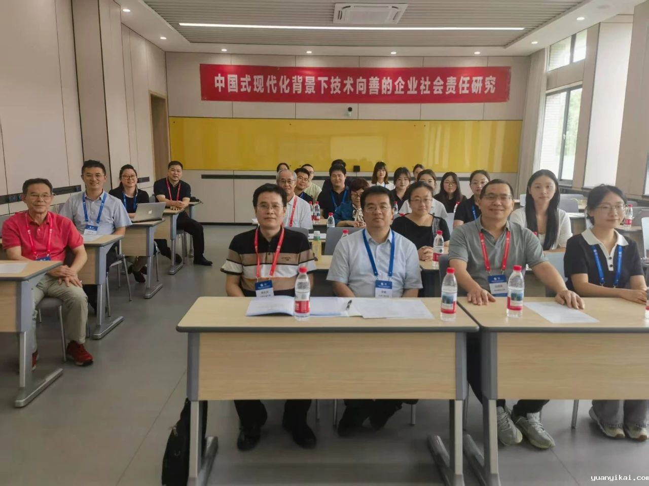 eac0668f18ee568ca10d42e911600409.jpg eac0668f18ee568ca10d42e911600409.jpg